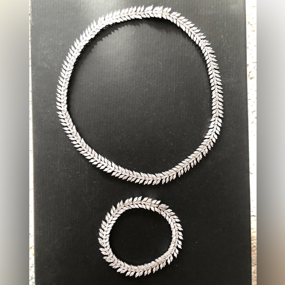 APM Monaco Festival Set Necklace and Bracelet
